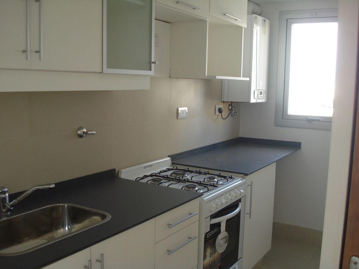 Foto de Departamento de 1 Ambiente en alquiler en Parque Chacabuco, imagen 4