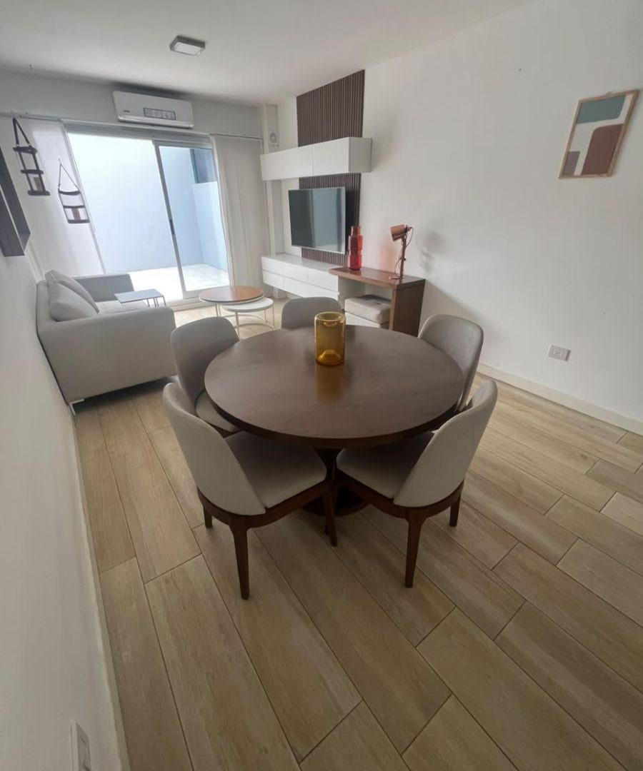 Foto de 3 Amb - Amueblado C/cochera y Patio - Flores Norte, imagen 3