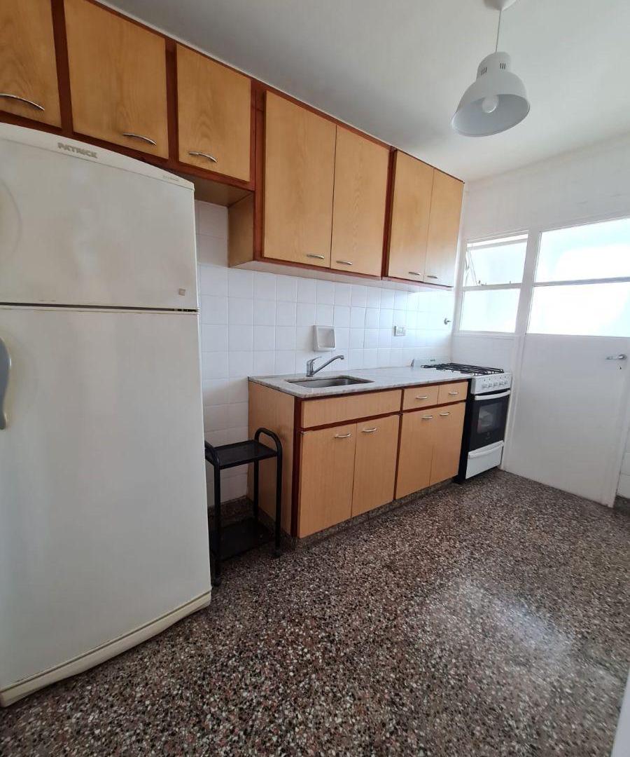 Foto de Departamento de 2 Amb² en alquiler en Parque Chacabuco, imagen 3