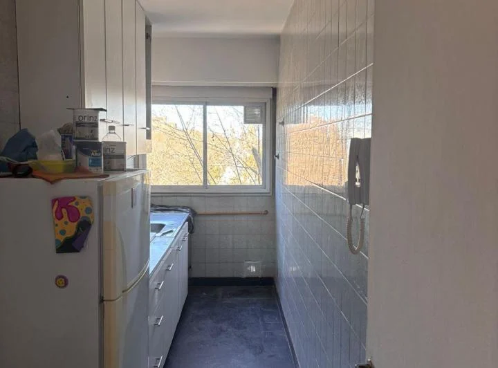 3 ambientes con balcon excelente zona residencial  5