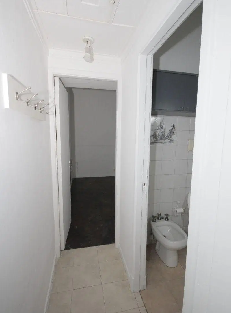 PH PB FRENTE IDEAL USO PROFESIONAL O COMERCIAL EXCELENTE UBICACION 4