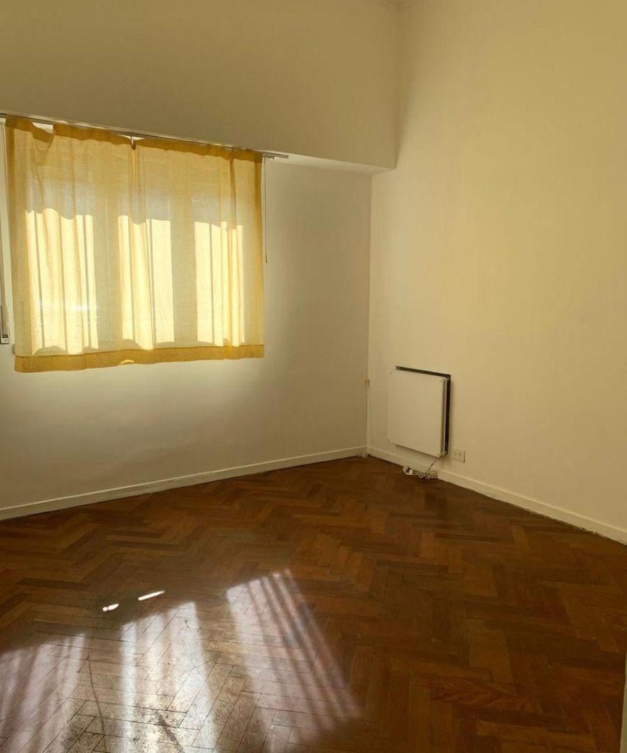 Foto de EXCELENTE 2 AMBIENTES PB AL FRENTE CON PATIO, BAJAS EXPENSAS, imagen 5