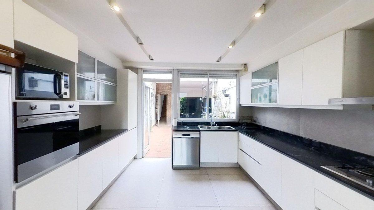 Venta Casa 6 Ambientes Villa Ortuzar 2