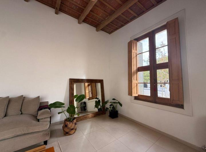 VENTA DE CASA 3 AMBIENTES EN LOBOS 4