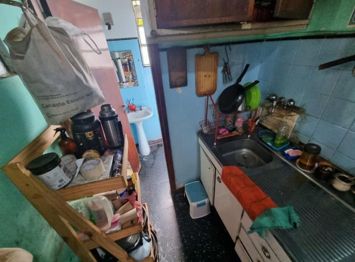 VENTA CASA A REFACIONAR VILLA PUEYRREDON 2