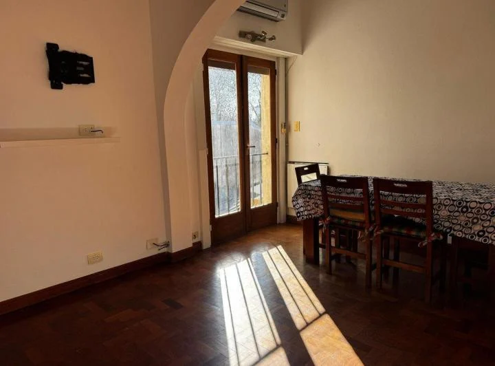VENTA DEPARTAMENTO TRES AMBIENTES PARQUE CHAS 2