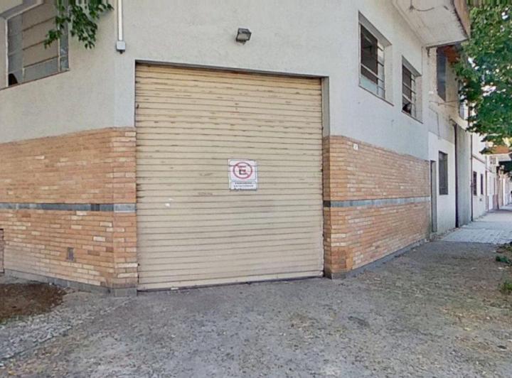VENTA CASA CINCO AMB TALLER O DEPOSITO SAN MARTIN 2