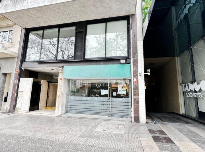 ALQUILER LOCAL RECOLETA 209 M2 1