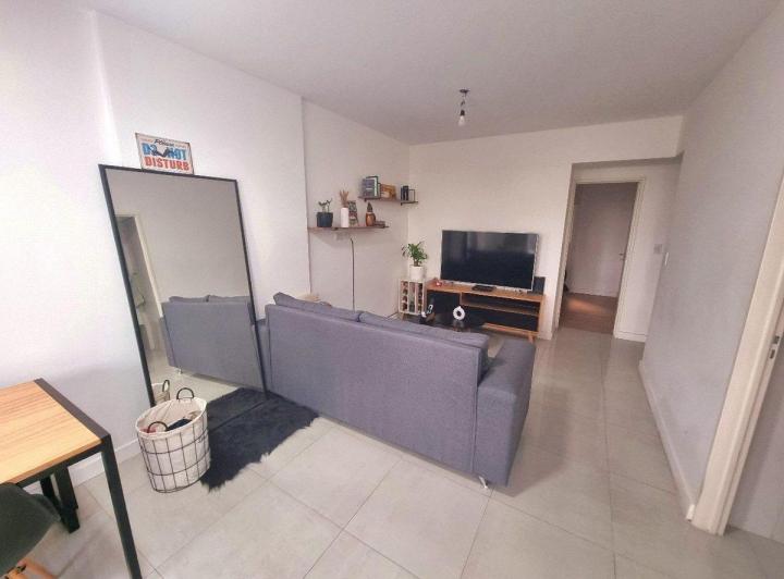 ALQUILER DPTO 2 AMBIENTES SANTOS LUGARES CON BALCO 4