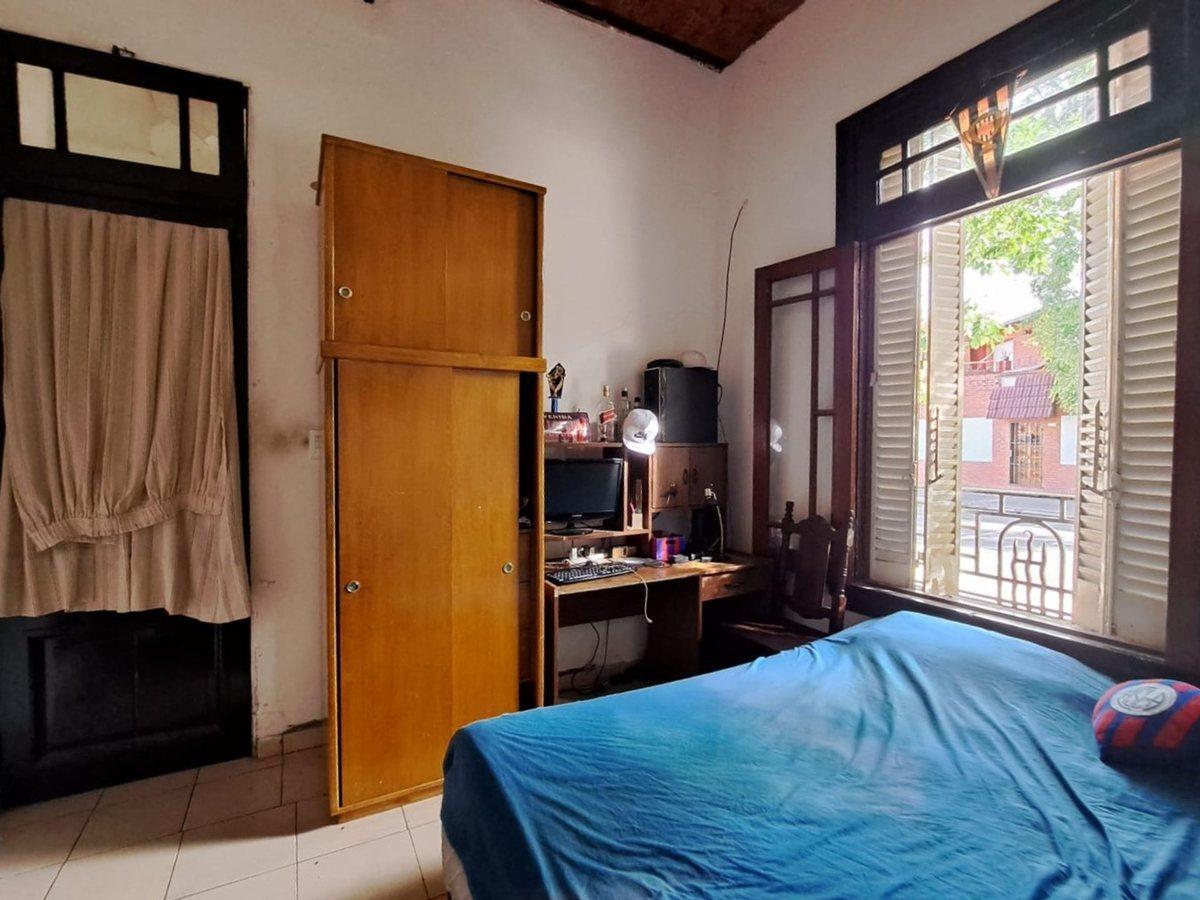 VENTA CASA 3 AMBIENTES VILLA LURO A RECICLAR