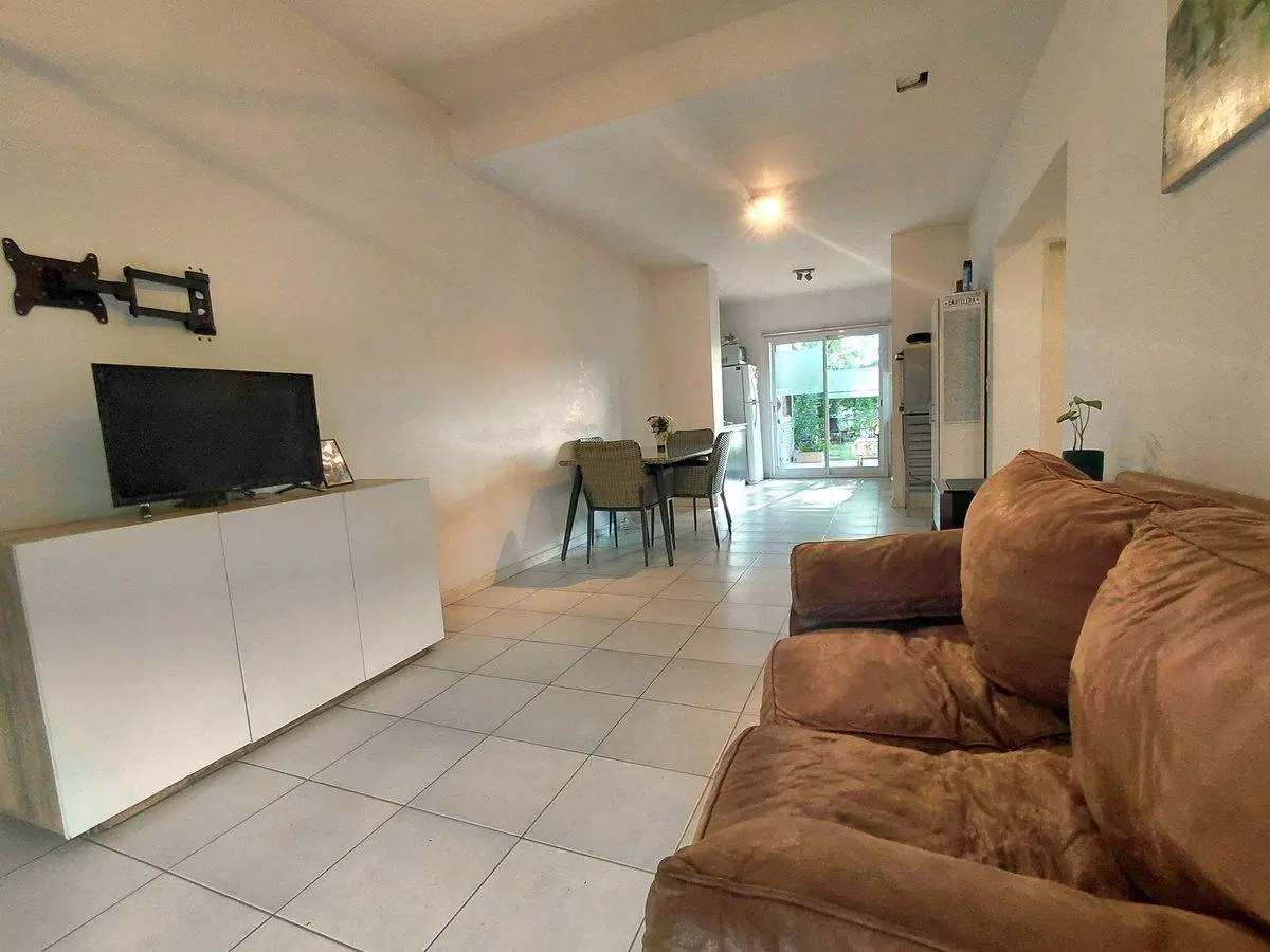 VENTA 3 AMBIENTES JARDIN BARRIO EL PALMAR NORDELTA 2