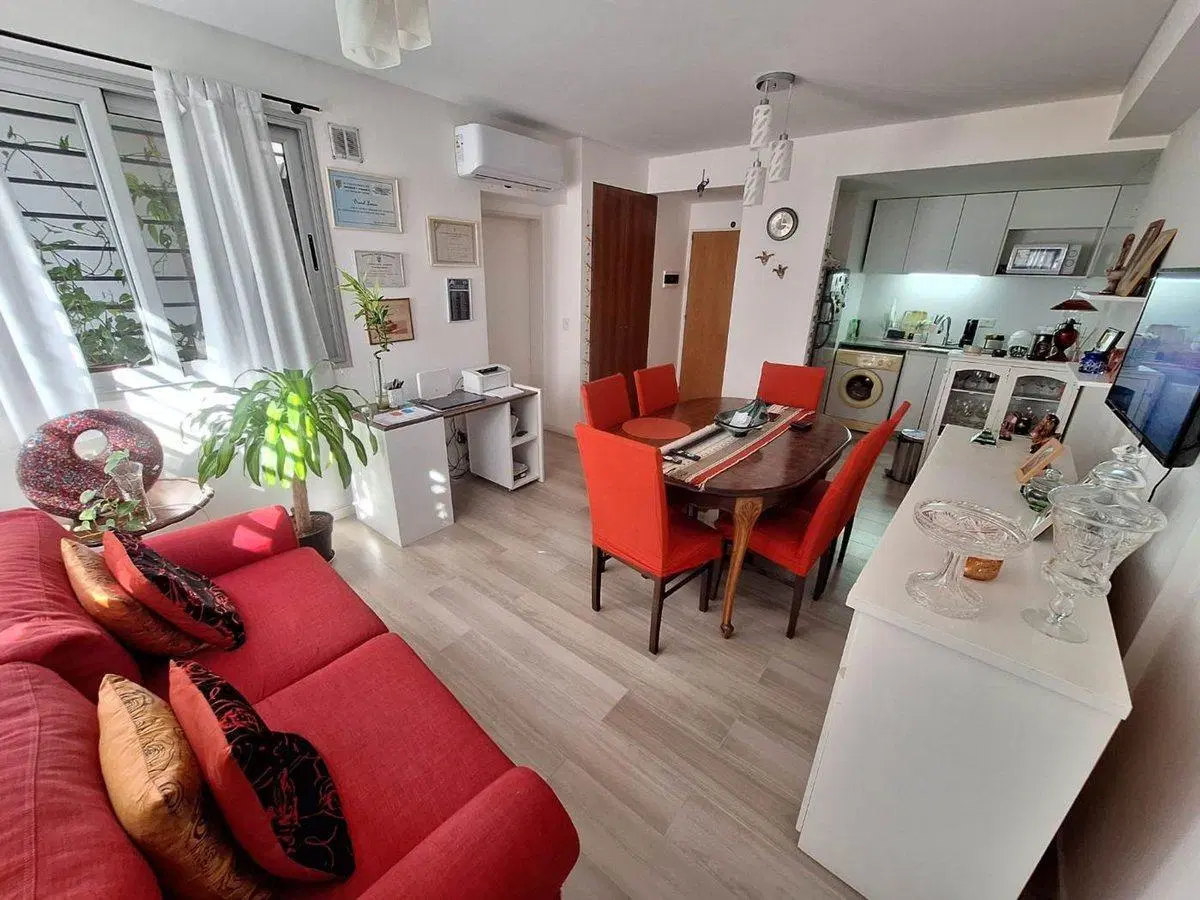 DEPARTAMENTO 2 AMBIENTES VENTA ALMAGRO FTE 3
