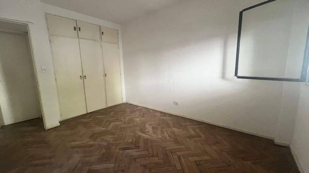 DEPARTAMENTO  APTO PROFESIONAL EXCELENTE UBICACION 4