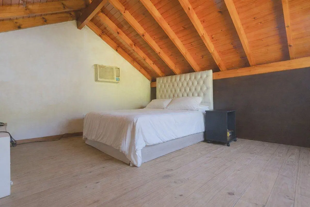 CASA QUINTA VILLA LA PAZ-PONTEVEDRA 1600M2 PILETA 4