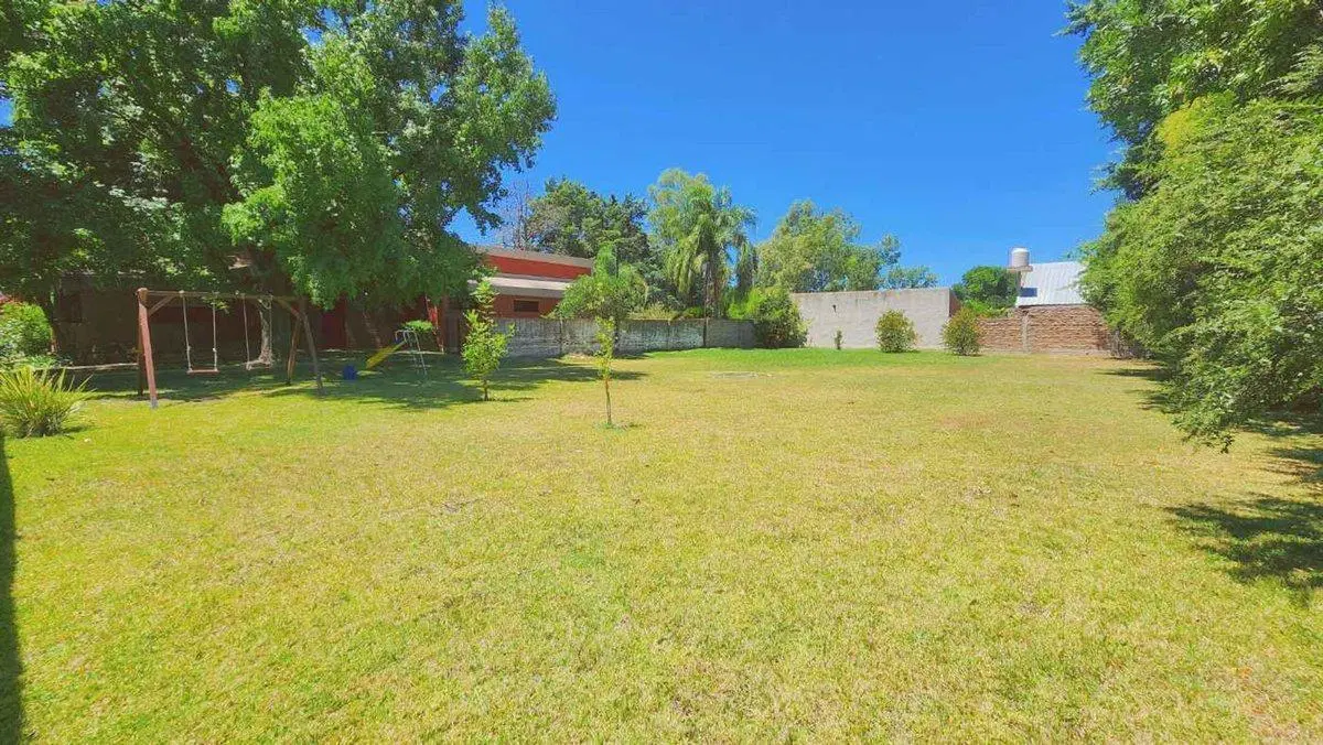 CASA QUINTA EN PONTEVEDRA 4 AMBIENTES CON PISCINA 2