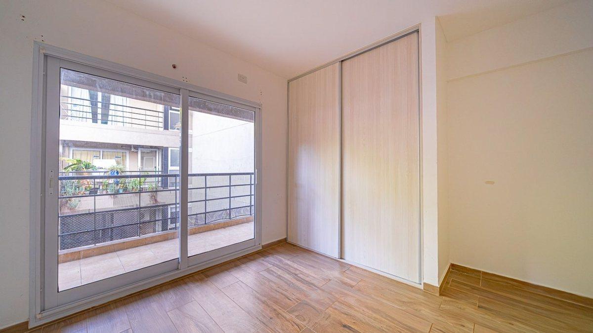 VENTA DEPARTAMENTO 2 AMBIENTES PARQUE CHAS