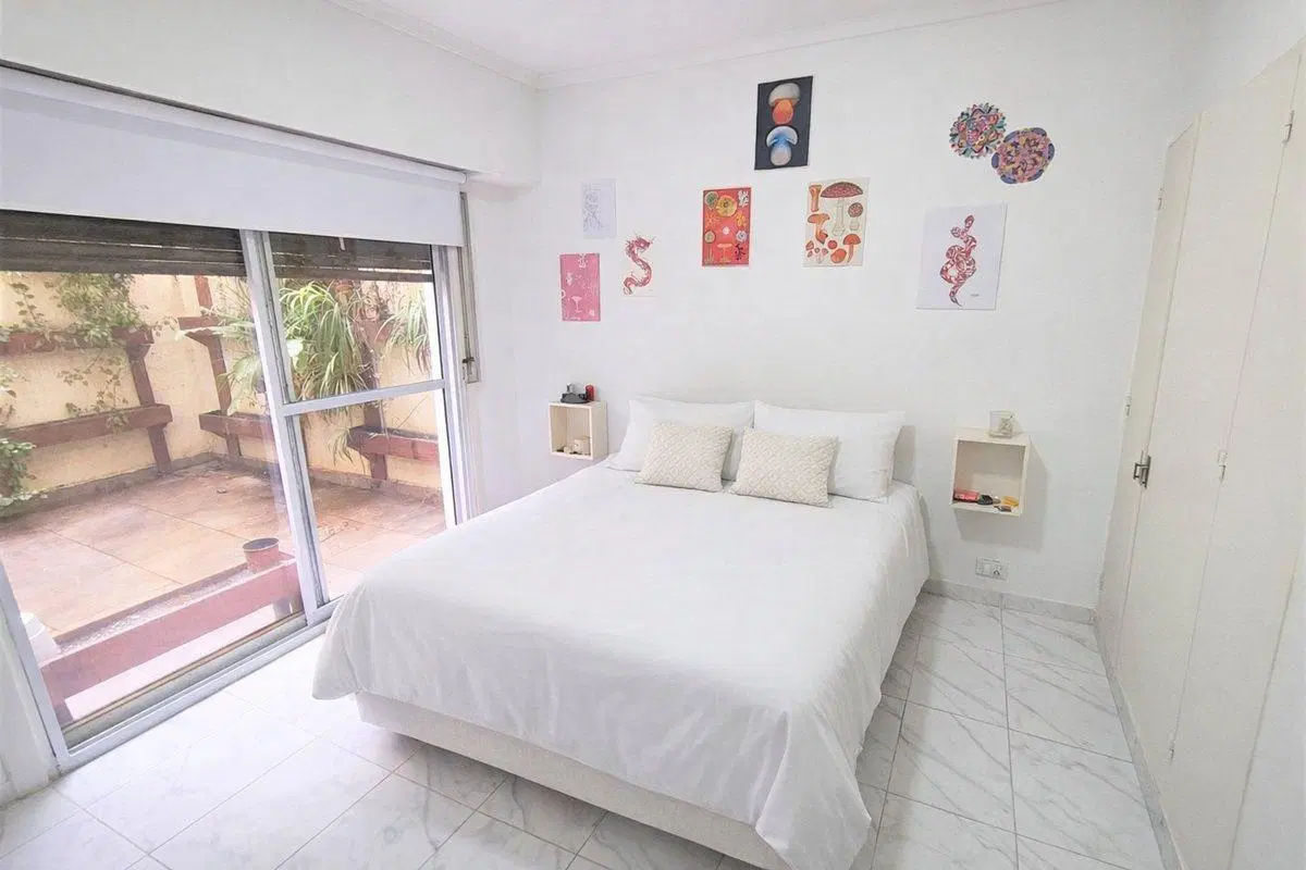 3 AMBIENTE 87 m2 VENTA  P BAJA PATIO BARRACAS CABA 3