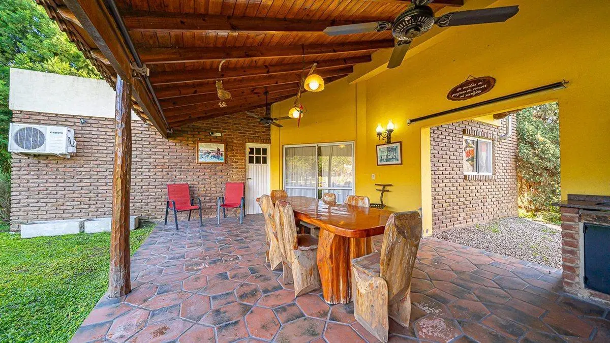 VENTA CASA 4 AMBIENTES CLUB DE CAMPO LAS PERDICES 3