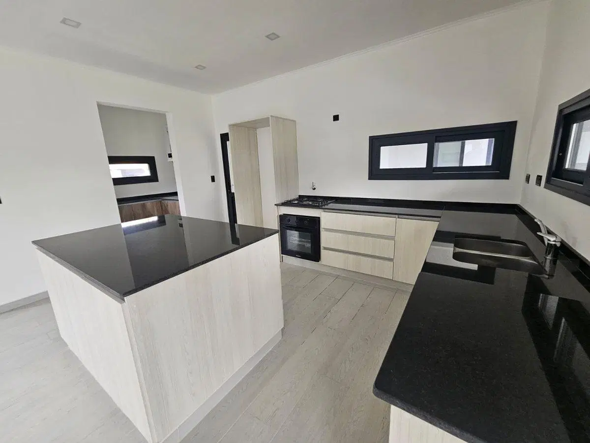 VENTA CASA 4 AMBIENTES SANTA IRENE A ESTRENAR 5