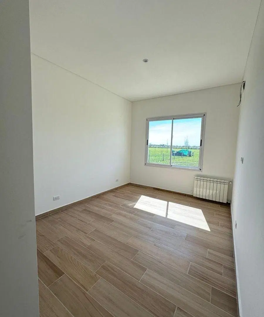 VENTA CASA 5 AMBIENTES COMARCA DE  LUJAN 5