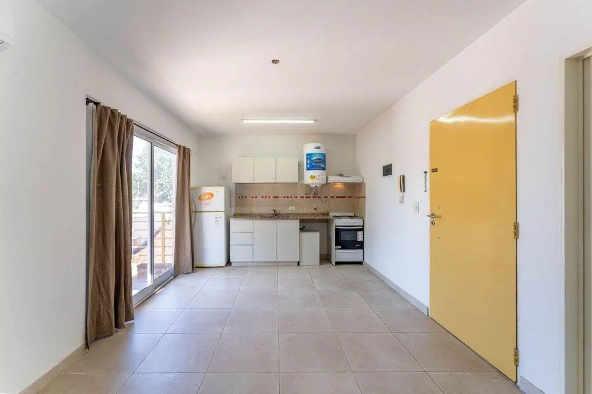 VENTA DEPARTAMENTO 2 AMBIENTES STOS LUGARES BALCON 2