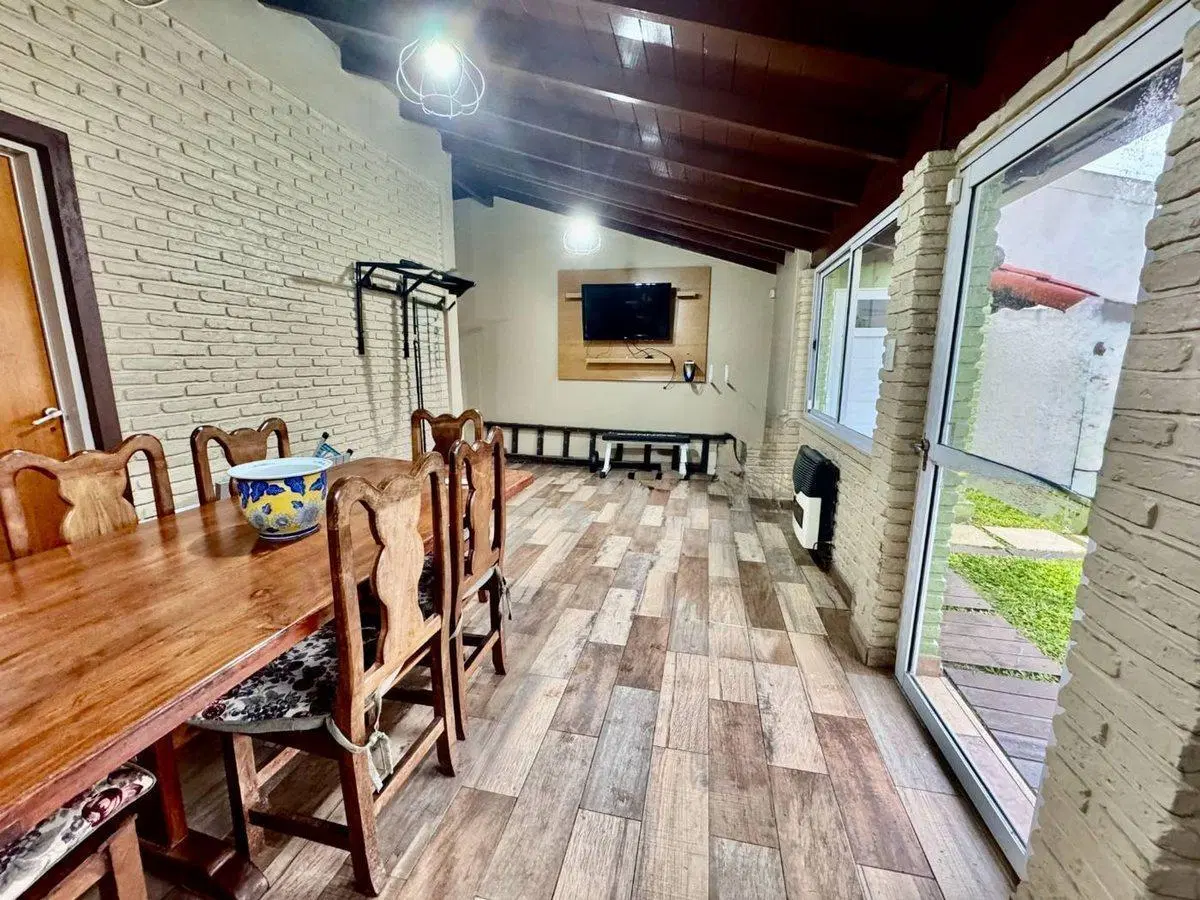 ALQUILER  PH DE 3 AMBIENTES  EN VILLA SARMIENTO 2