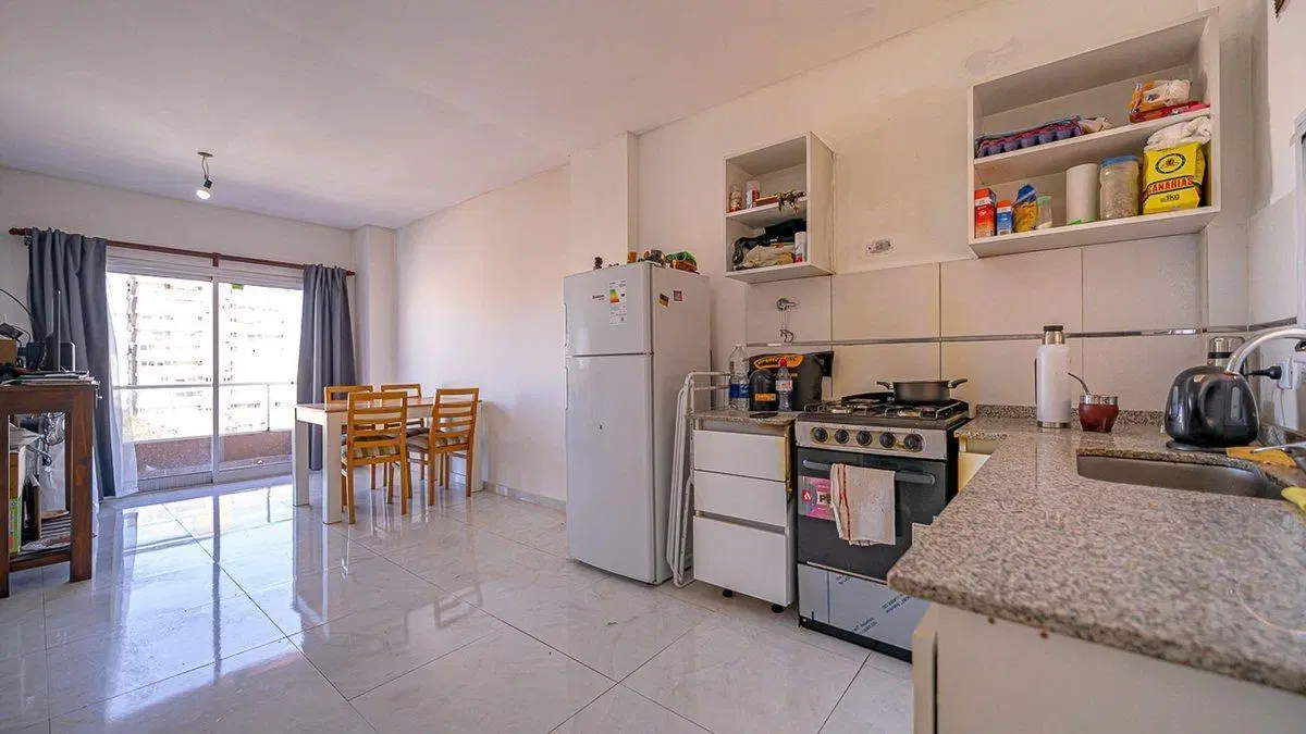 VENTA DEPARTAMENTO 2 AMBIENTES SAENZ PEÑA COCHERA 2