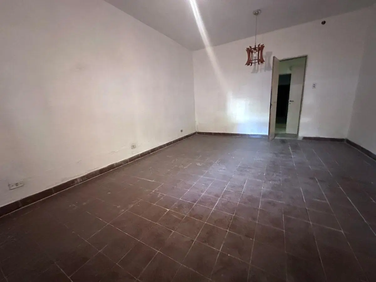 VENTA CASA 3 AMBIENTES CON COCHERA EN MARCOS PAZ 4