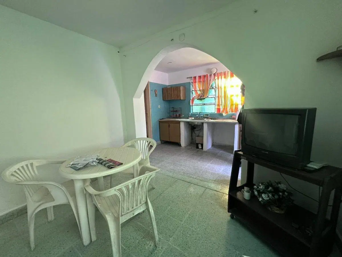 VENTA CASA 3 AMBIENTES CON COCHERA EN MARCOS PAZ 2