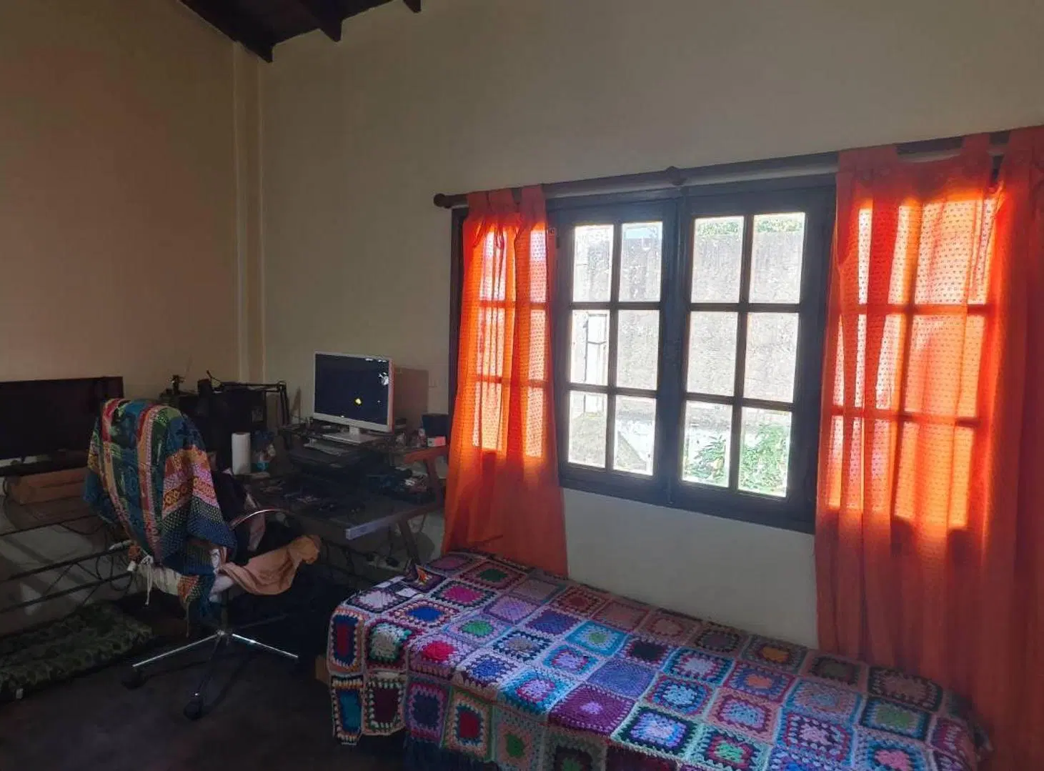 VENTA CASA 4 AMBIENTES  GARAGE VILLA CELINA 2