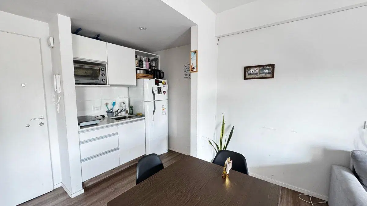 DEPARTAMENTO MONOAMBIENTE VENTA RECOLETA BALCON 4