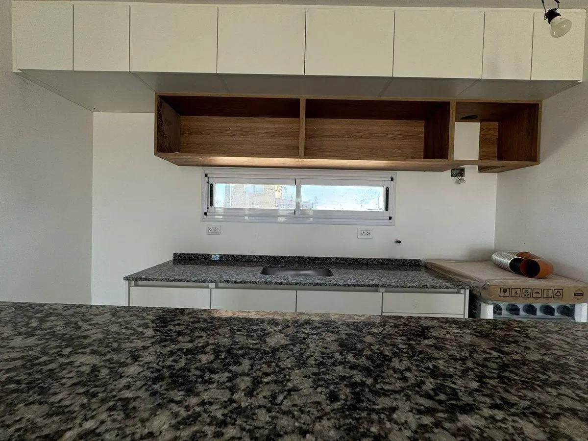 CASA 4 AMBIENTES LAGUNA AZUL A ESTRENAR 155M2 2