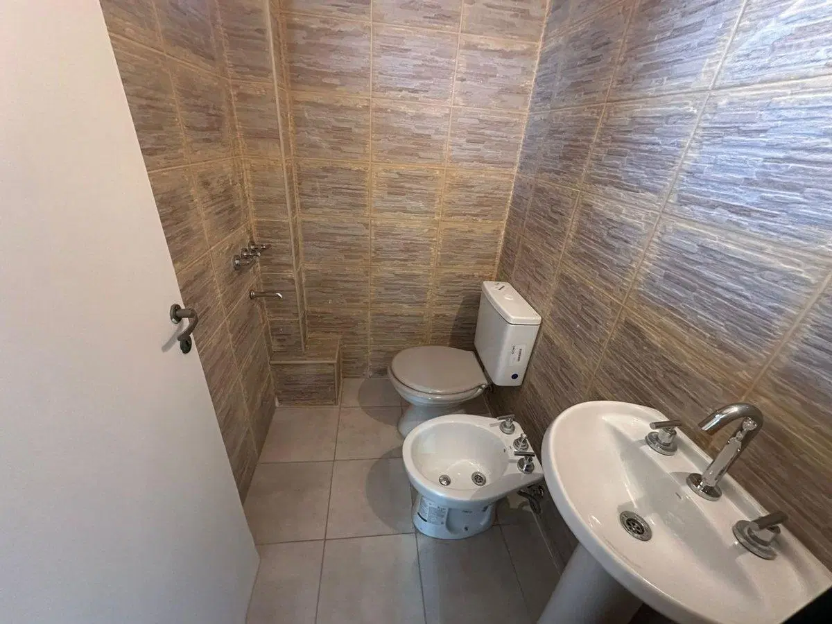 MONOAMBIENTE ALQUILER MORON APTO PROFESIONAL 4