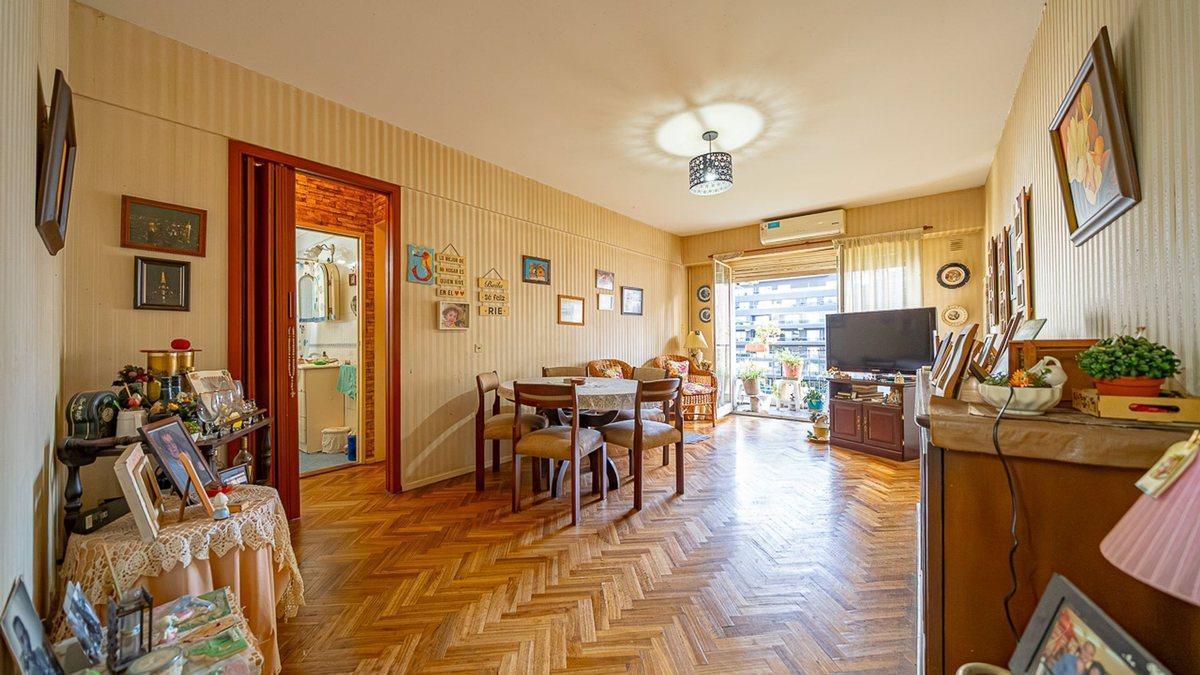 VENTA DEPARTAMENTO 3 AMBIENTES LAS CAÑITAS BALCON