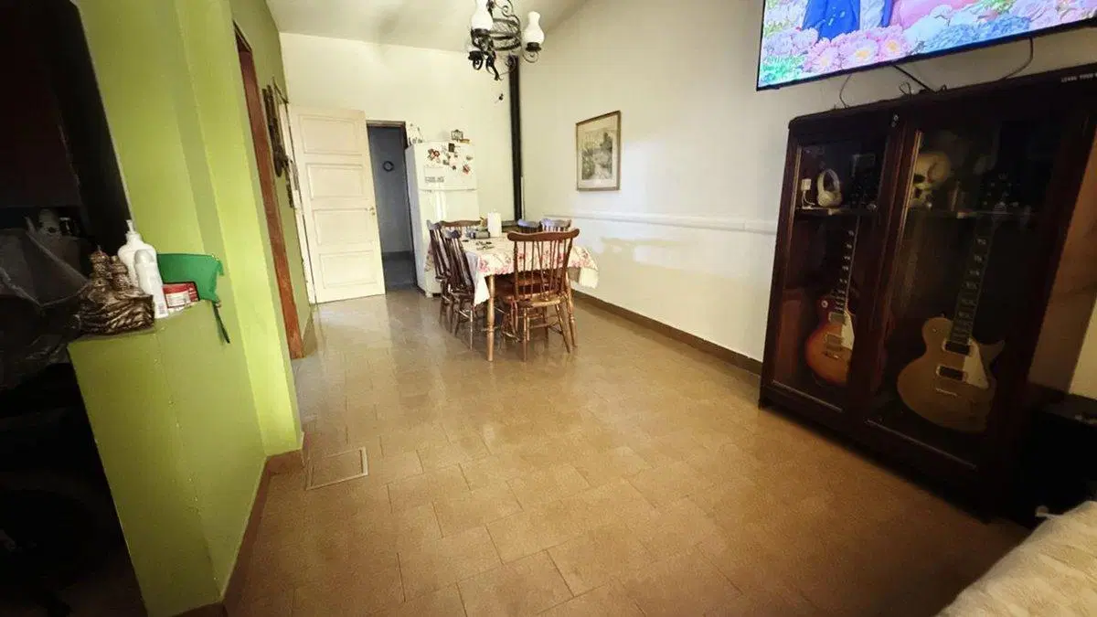VENTA CASA 4 AMBIENTES CON PATIO EN MARCOS PAZ 3