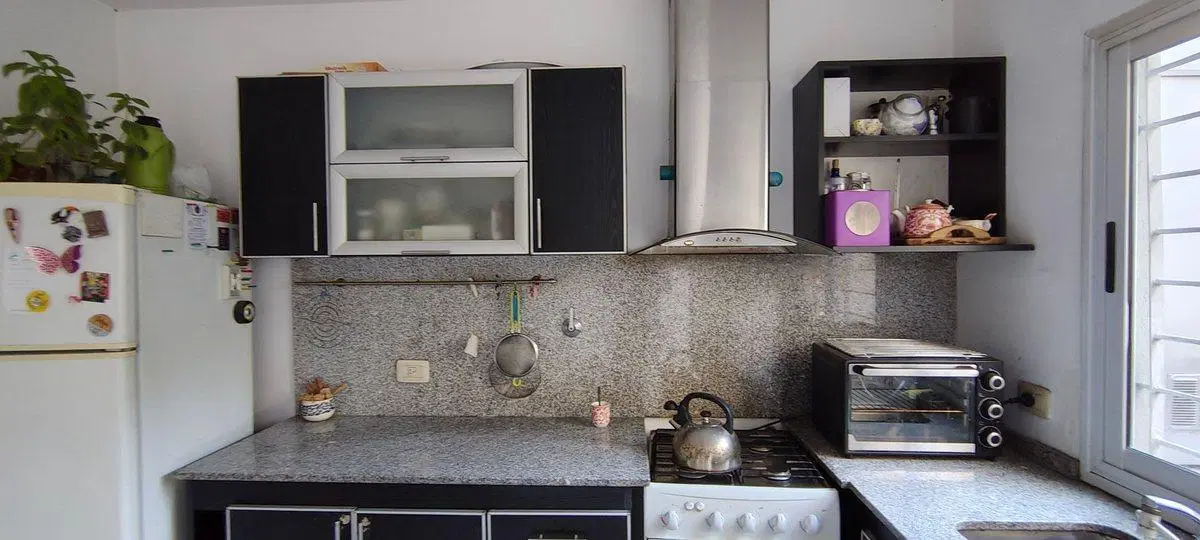 VENTA CASA DUPLEX 3 AMB BANFIELD GARAGE PATIO 8