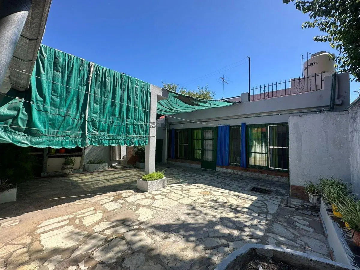 CASA 4 AMBIENTES MORON APTO CREDITO PATIO TERRAZA 3