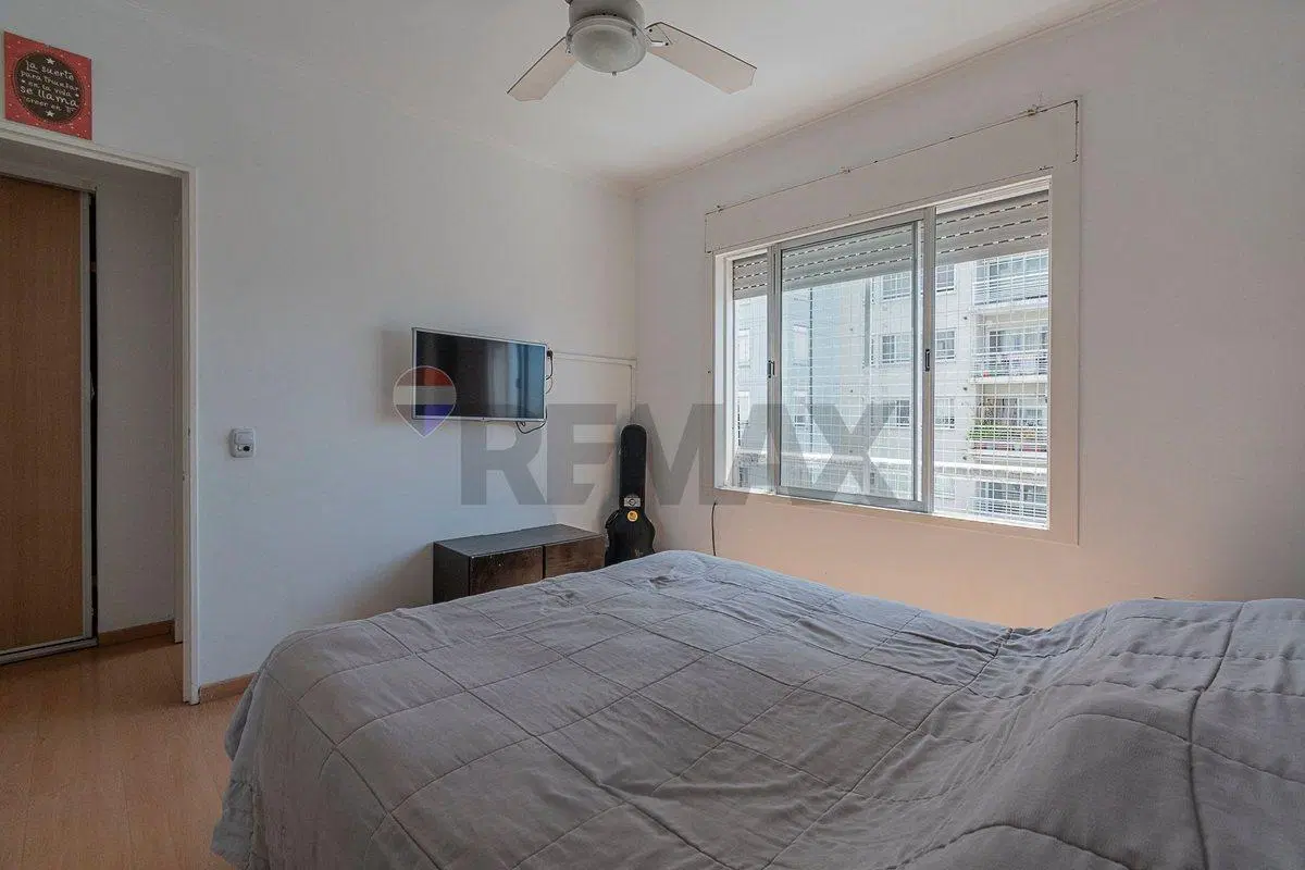 Venta dpto 3 Ambientes cochera Flores 4