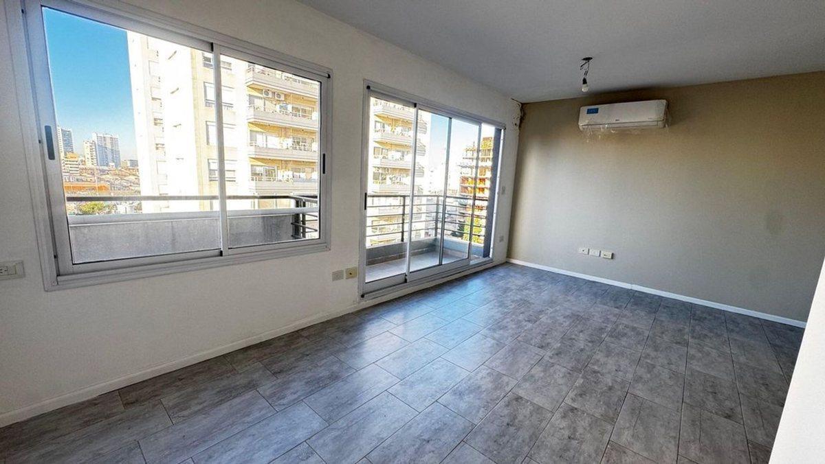 VENTA DEPARTAMENTO 1 AMBIENTE SAN CRISTOBAL BALCON