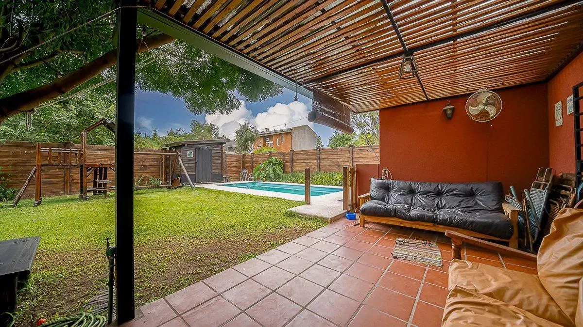 CASA 4 AMBIENTES APTO CREDITO PILETA JARDIN EZEIZA 4