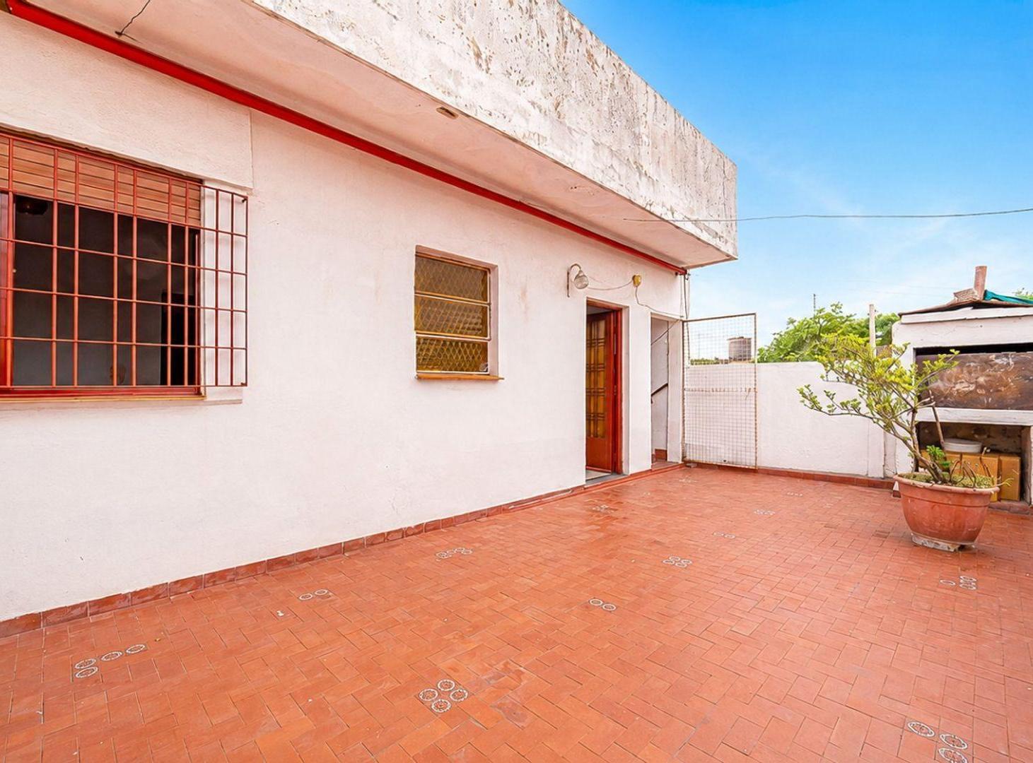 CASEROS IDEAL RENTA INVERSION COCHERA APTO CREDITO