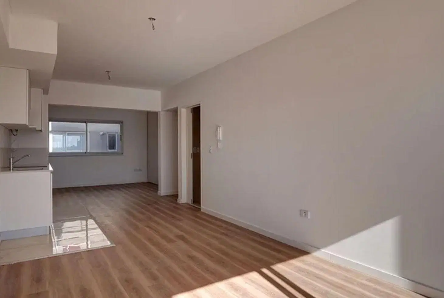 VENTA MONOAMBIENTE DIVISIBLE EN CABALLITO 3