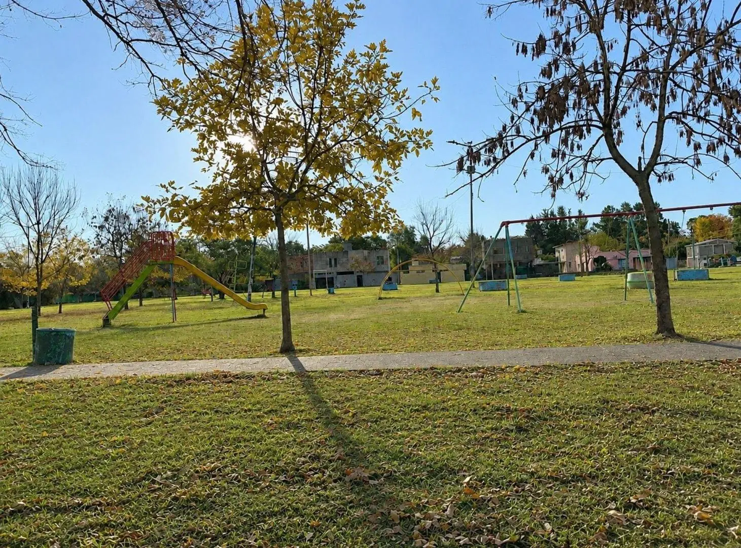 Venta de terreno en Pilar La lonja 371m2 5