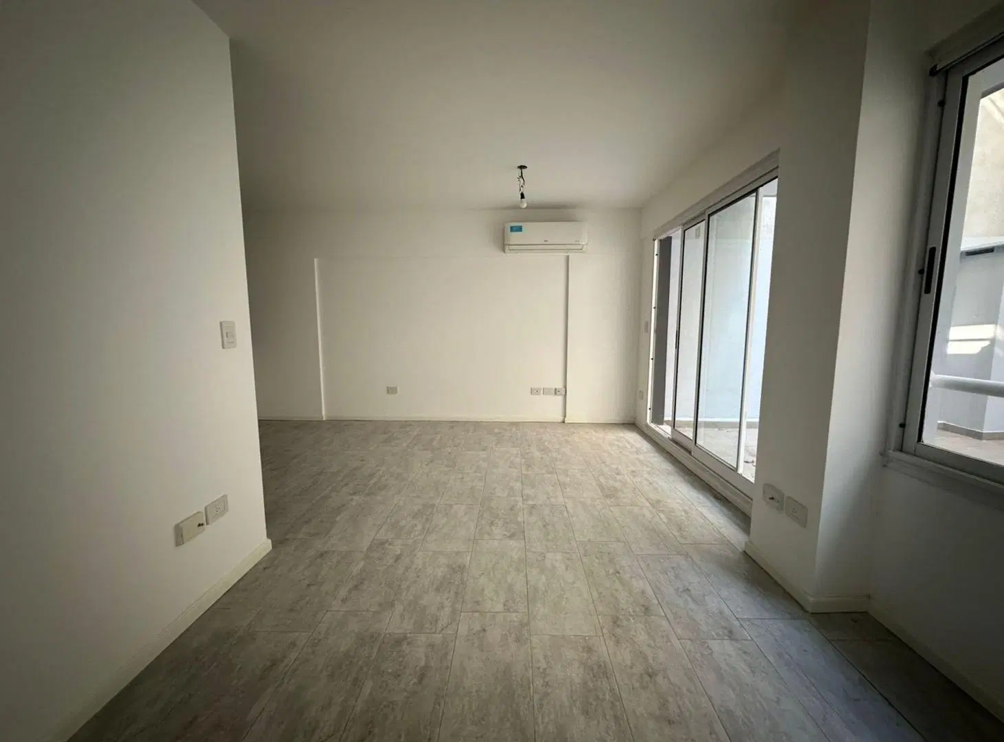 DEPARTAMENTO VENTA SAN CRISTOBAL ESTRENAR PATIO 4
