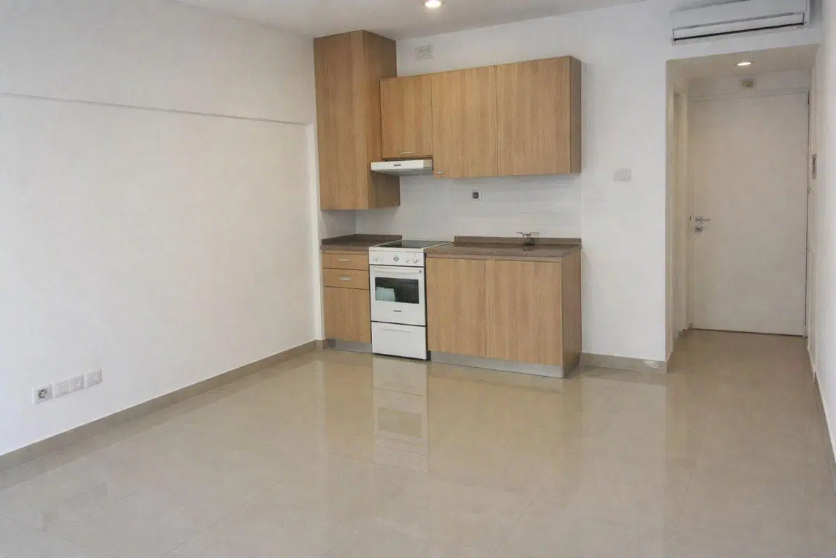 ALQUILER MONOAMBIENTE VILLA ORTUZAR CON TERRAZA 2