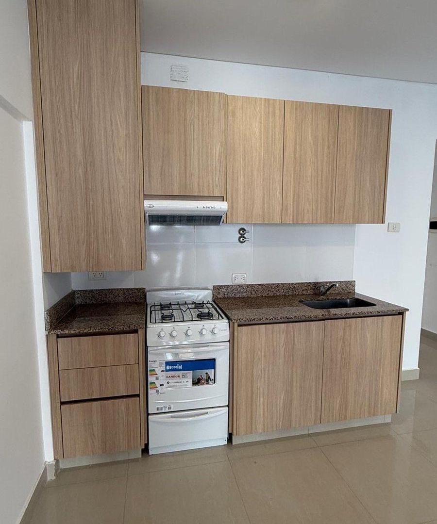 ALQUILER MONOAMBIENTE VILLA ORTUZAR CON TERRAZA