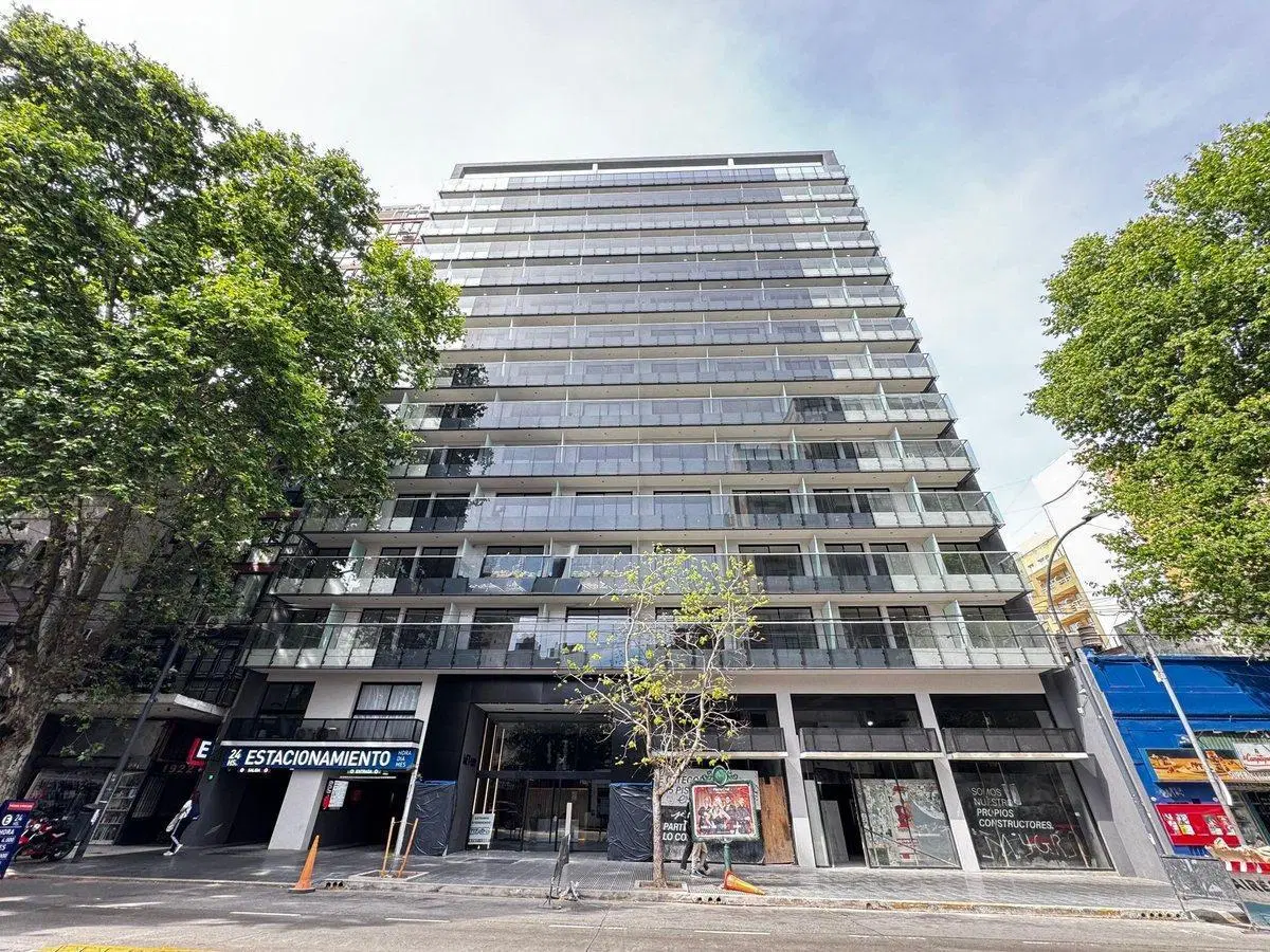 DEPARTAMENTO 1 AMBIENTE VENTA BALVANERA BALCON 2