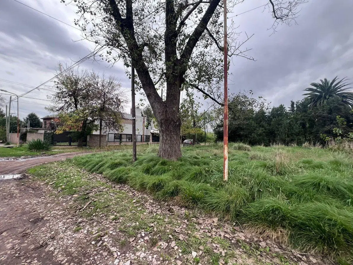 VENTA DE LOTE EN JOSE C PAZ BARRIO LOMA LINDA 5