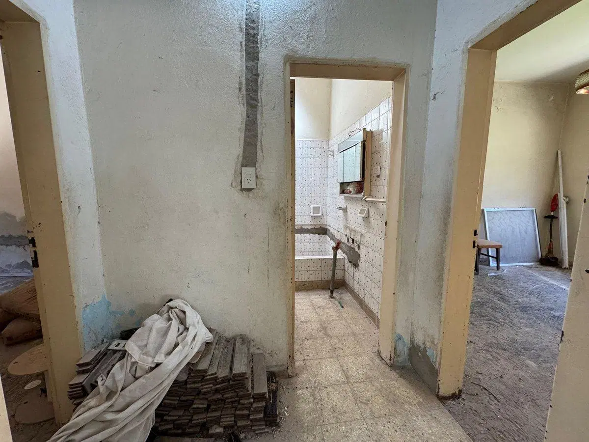 TERRENO VENTA PALOMAR CON CASA A TERMINAR LOCAL 3