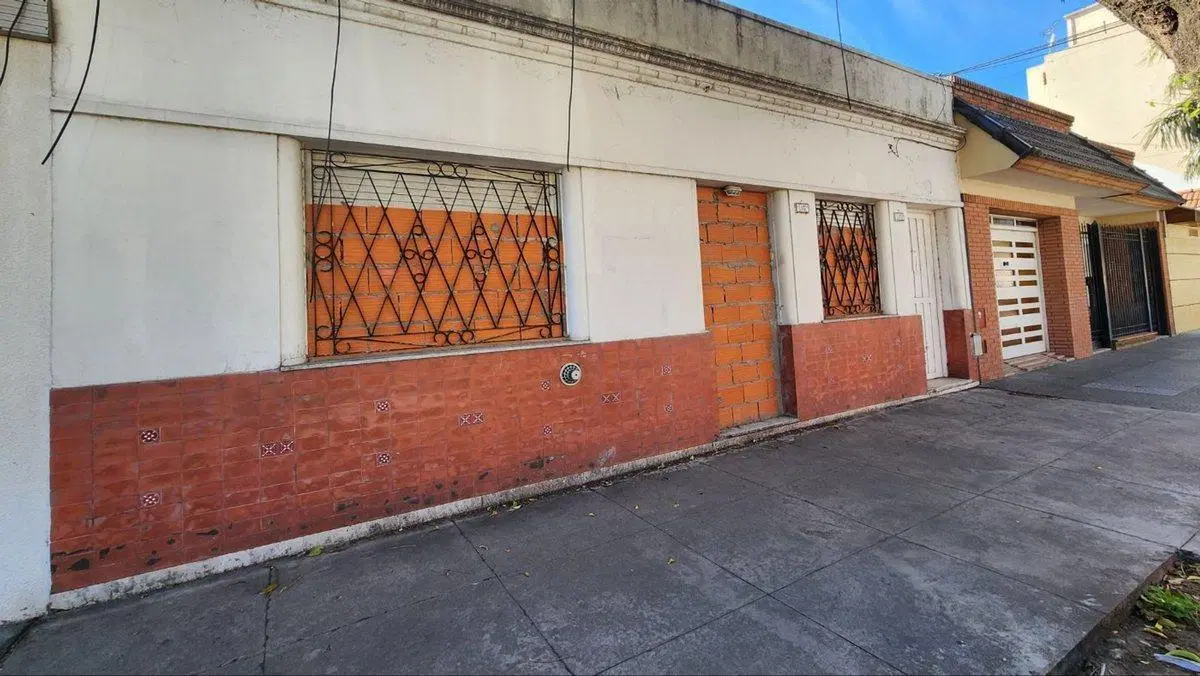 LOTE 387 m2, 8.76 X 44.22 MTS VERSALLES 4